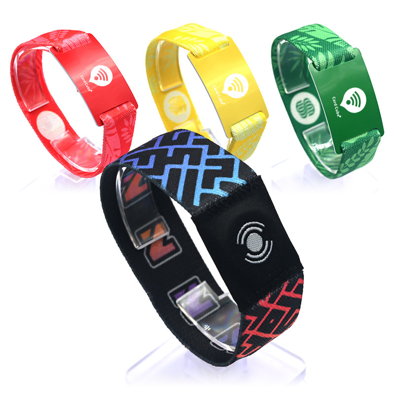 RFID硅膠腕帶NFC國產(chǎn)IC腕帶硅膠手環(huán)廠家3