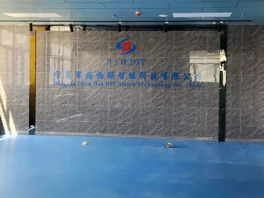 重磅消息！看：卡立方集團(tuán)二期項(xiàng)目~忙!