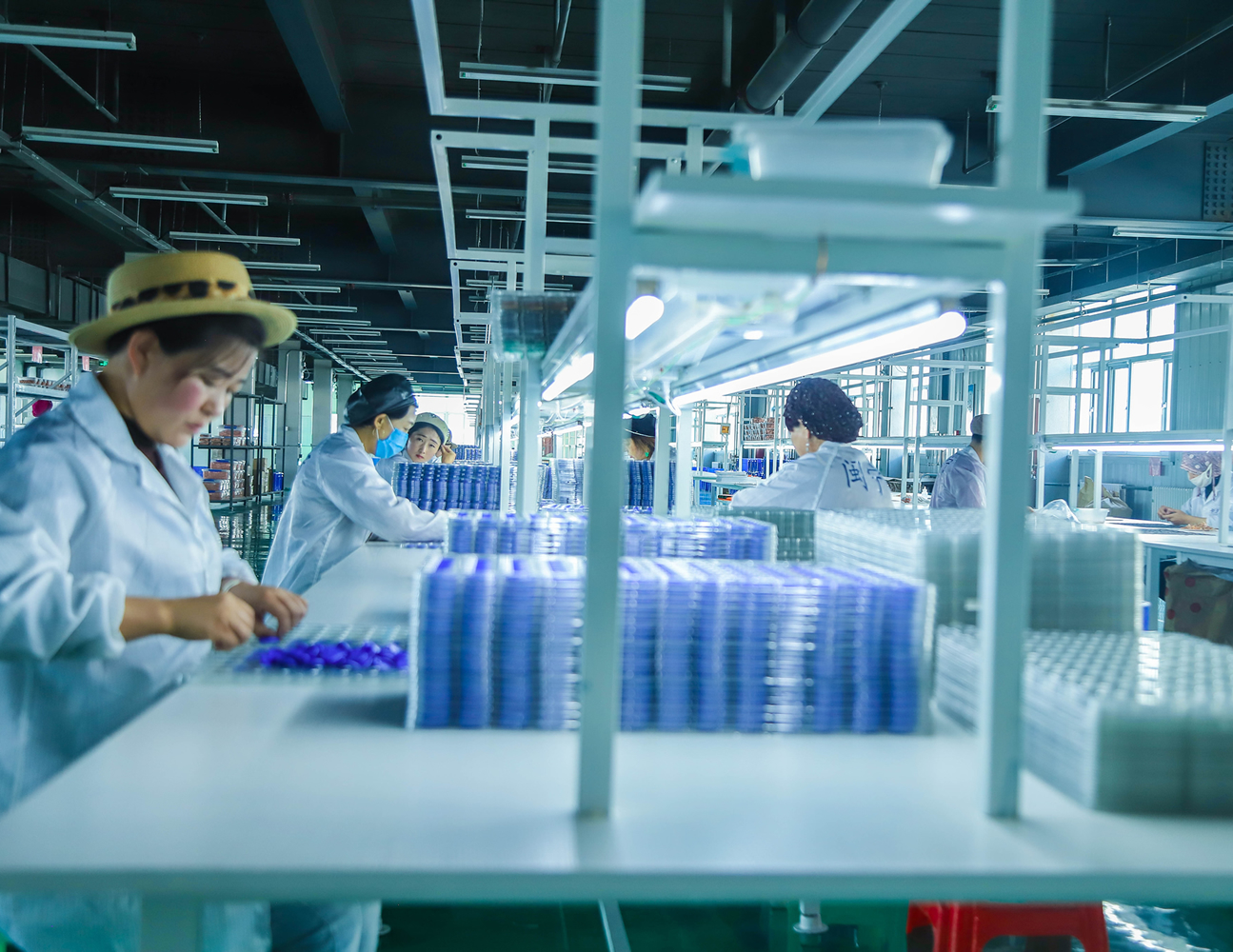 卡立方集團(tuán)寧夏生產(chǎn)基地：NFC鑰匙扣領(lǐng)域的規(guī)?；c定制化標(biāo)桿