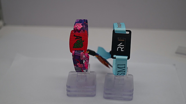 【廣州】收到和信達(dá)智能卡生產(chǎn)的鑰匙扣卡樣品的顧客  續(xù)單不是夢(mèng)